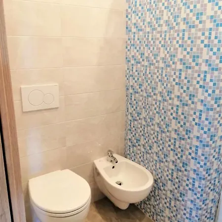 La Casa Del Ciclista San Lorenzo Al Mare Appartement *